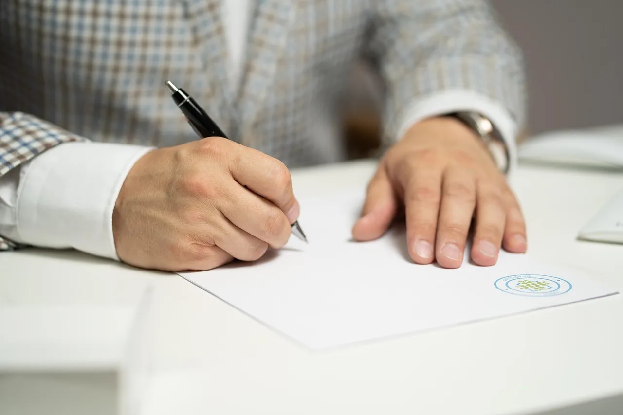 Accompagnement administratif et démarches pour les familles